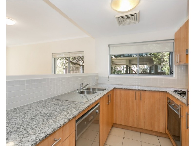 8/19 Sturdee Parade, Dee Why NSW 2099