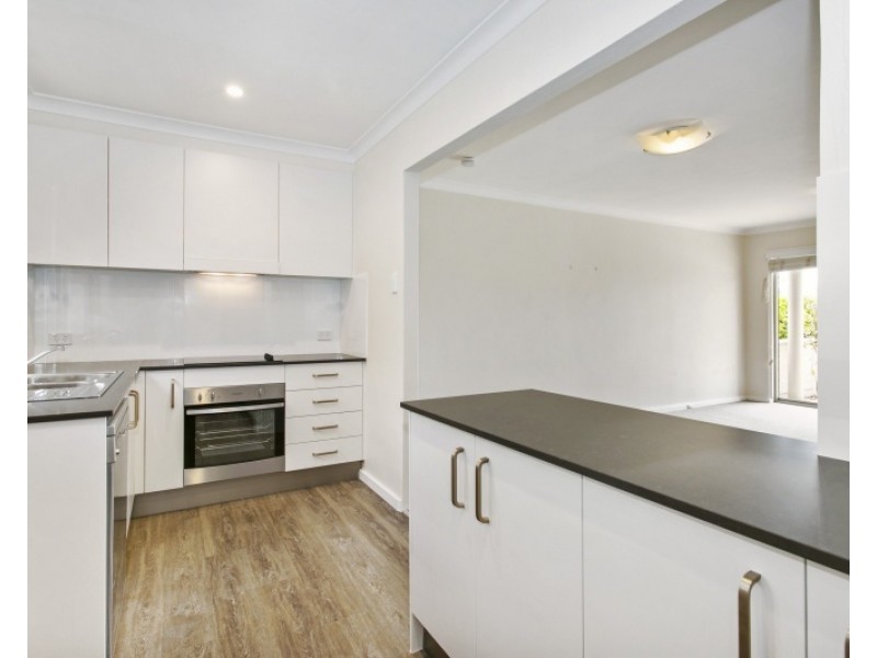 2/82 Soldiers Avenue, Freshwater NSW 2096