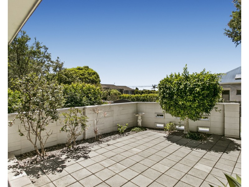 2/82 Soldiers Avenue, Freshwater NSW 2096