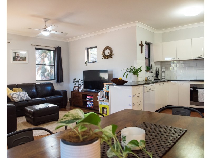 2/21 Quirk Road, Manly Vale NSW 2093