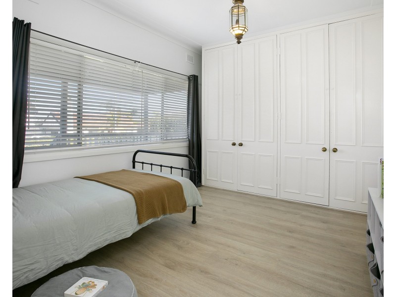 24 Roosevelt Avenue, Allambie Heights NSW 2100