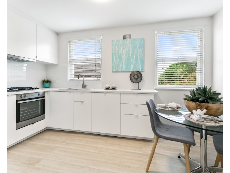 6/7 Wyuna Avenue, Freshwater NSW 2096