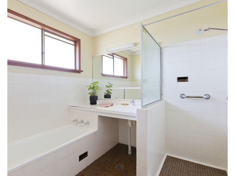 23 Towradgi Street, Narraweena NSW 2099