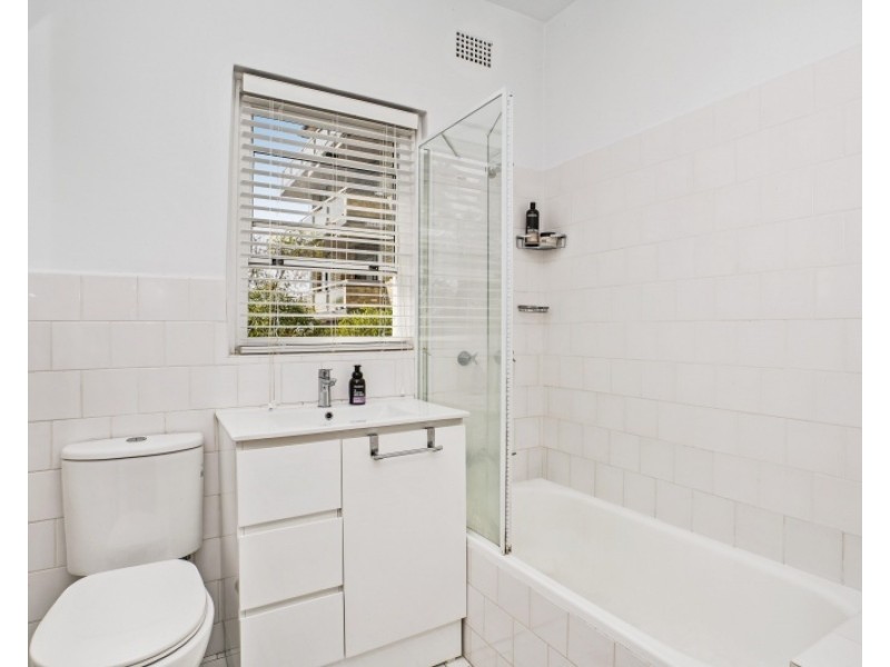 4/17a Rickard Street, Balgowlah NSW 2093