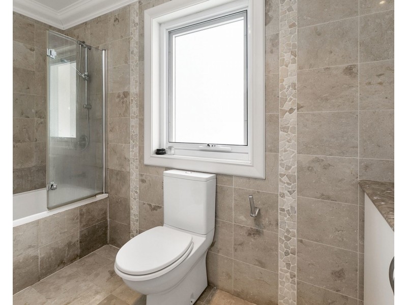 1a Jenner Street, Seaforth NSW 2092