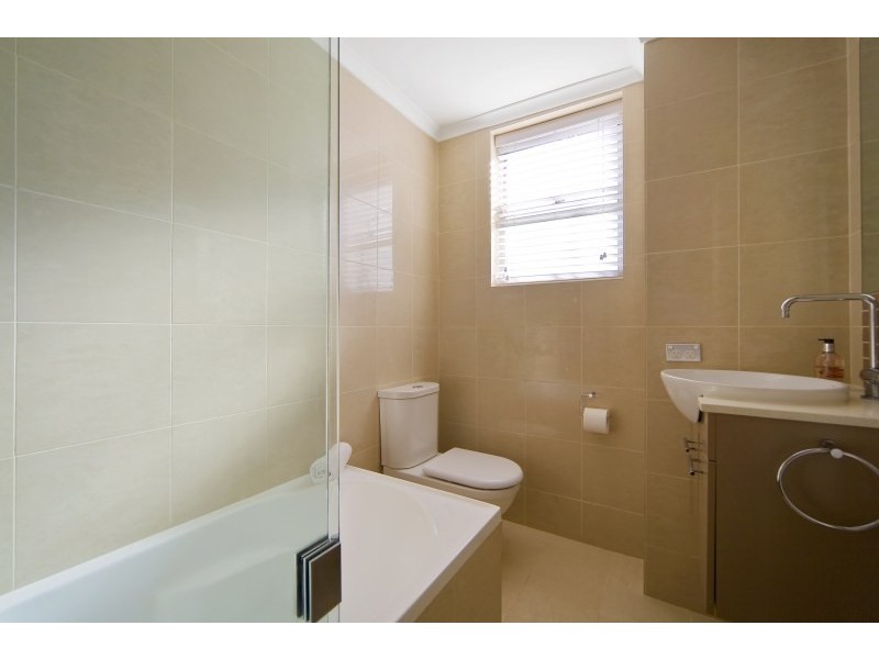 2/24 Quinton Road, Manly NSW 2095