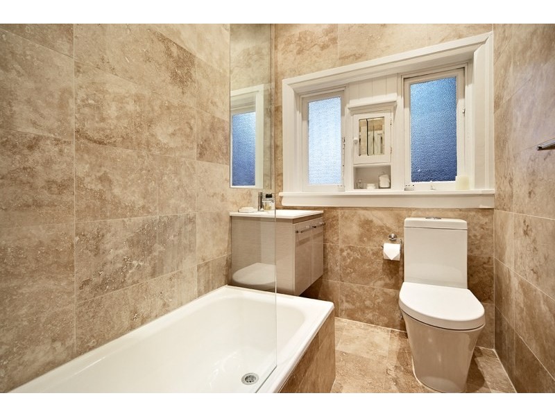 1/15 Cove Avenue, Manly NSW 2095