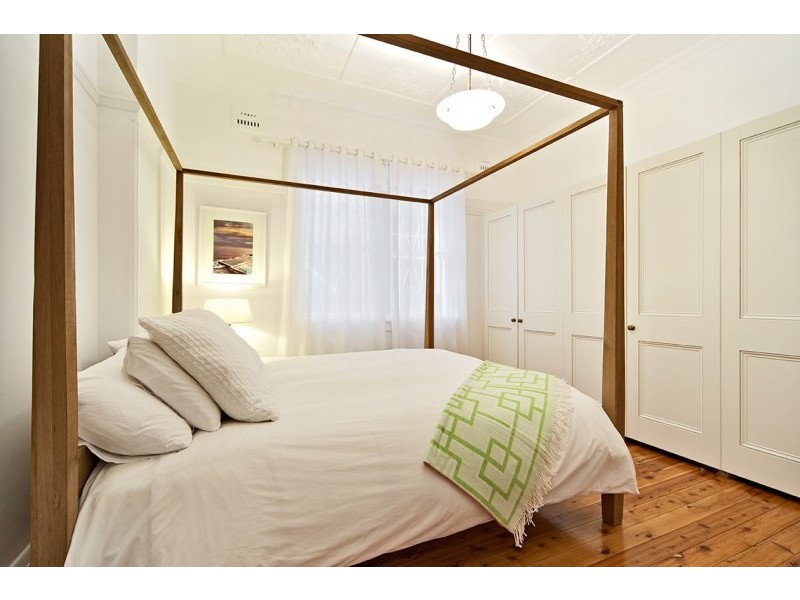 1/15 Cove Avenue, Manly NSW 2095