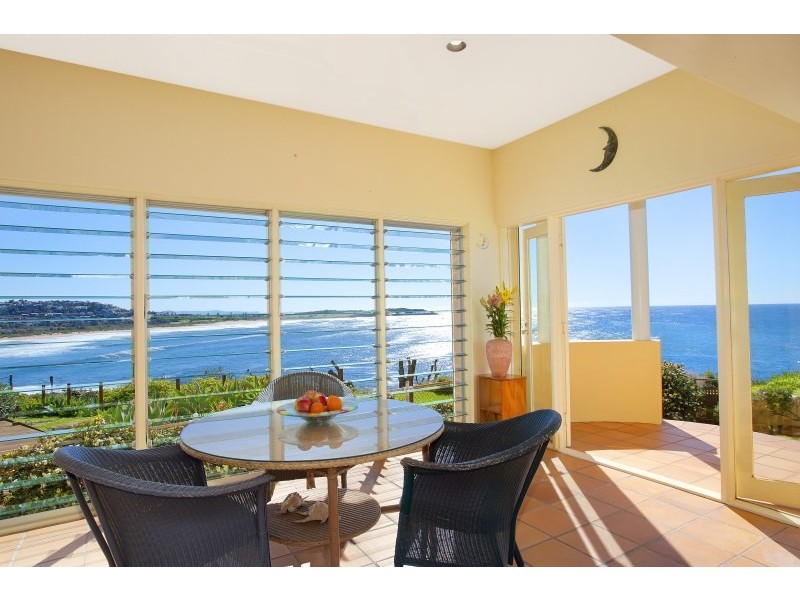 12 Monash Parade, Dee Why NSW 2099