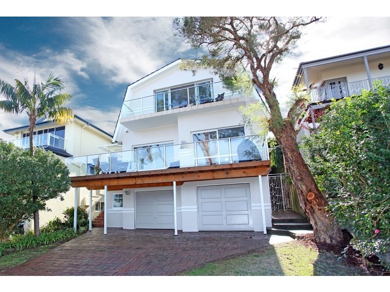 22 Moore Street, Clontarf NSW 2093