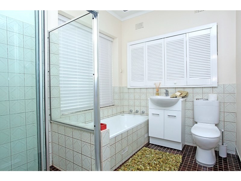 22 Moore Street, Clontarf NSW 2093