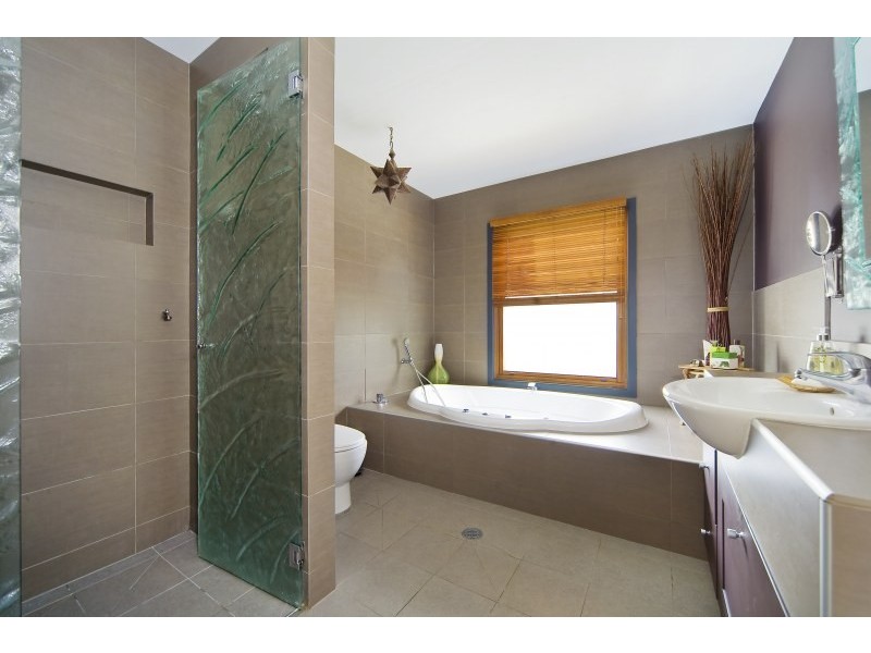 8 Bardoo Avenue, North Balgowlah NSW 2093