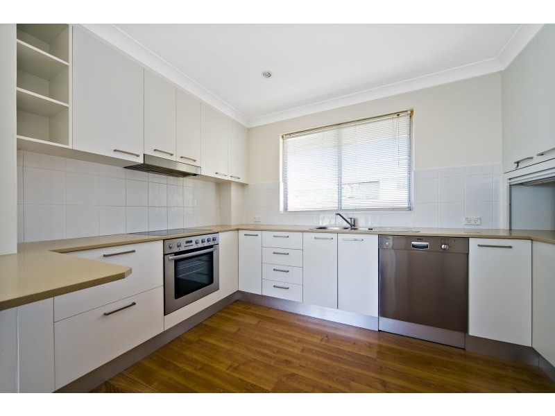 11/13 Wheeler Parade, Dee Why NSW 2099