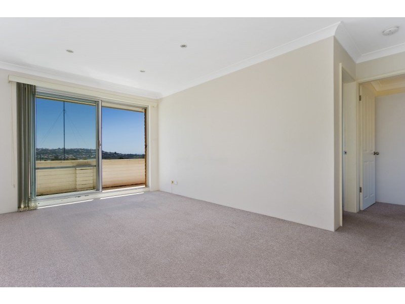 11/13 Wheeler Parade, Dee Why NSW 2099