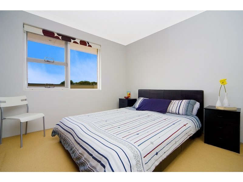 12/6 Campbell Parade, Manly Vale NSW 2093