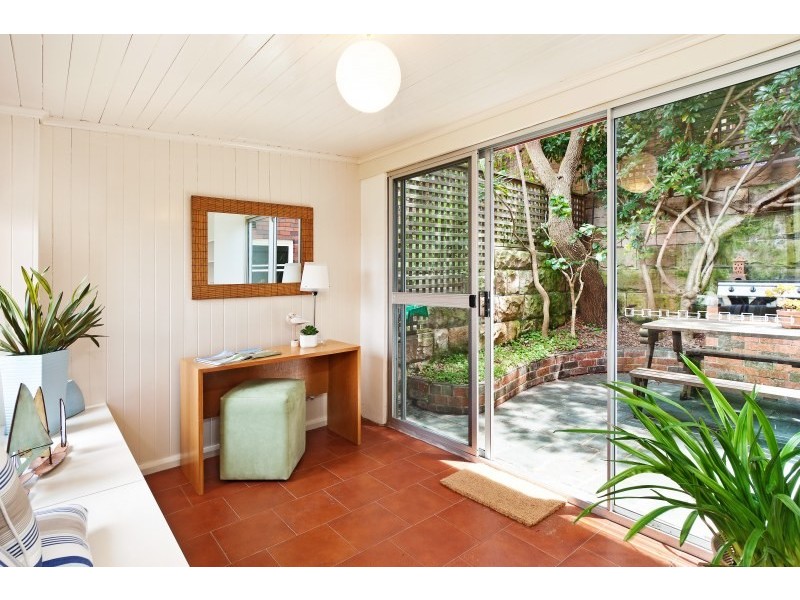 2/4 Fairlight Crescent, Fairlight NSW 2094