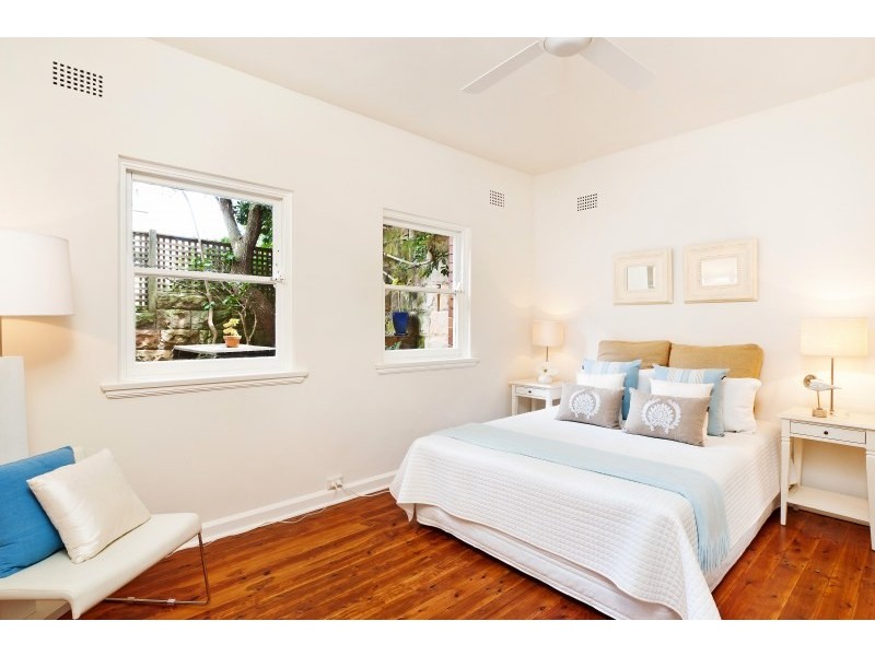 2/4 Fairlight Crescent, Fairlight NSW 2094