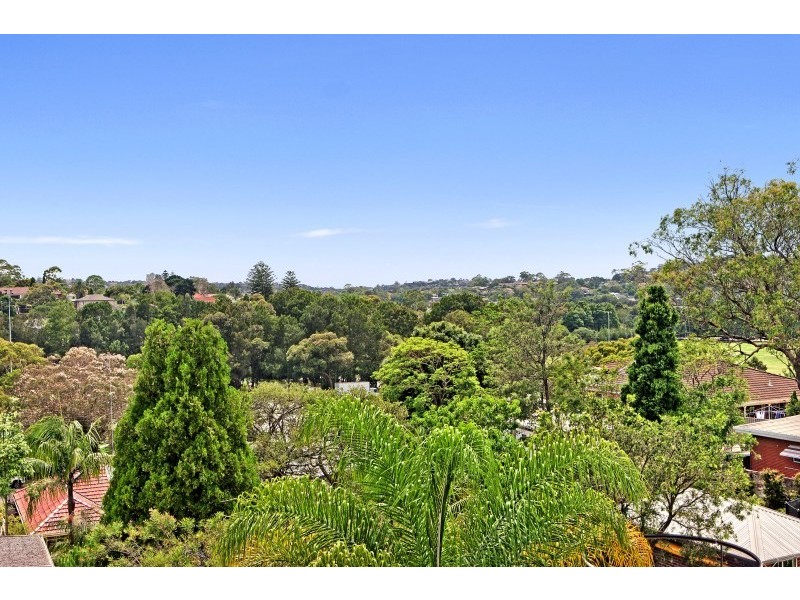 18 Quinlan Parade, Manly Vale NSW 2093