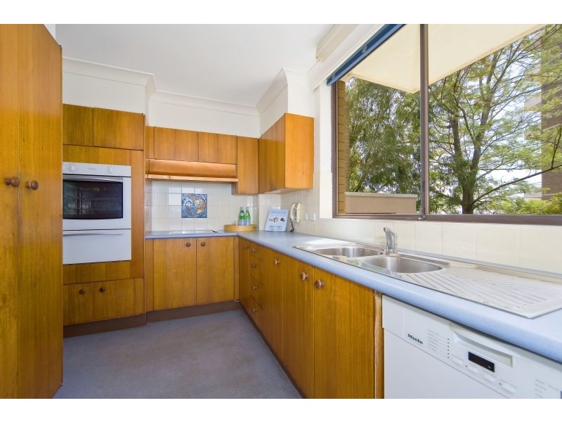 2D/10 Hilltop Crescent, Fairlight NSW 2094