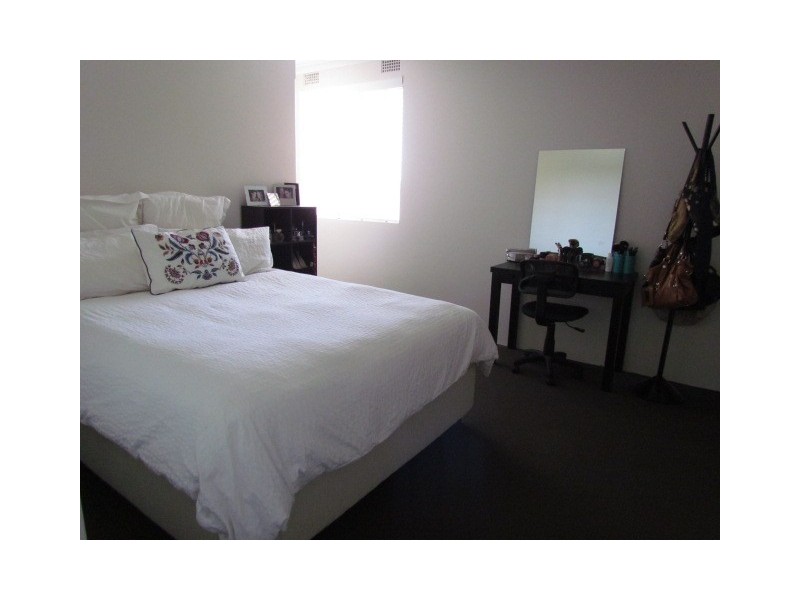 8/74 Wanganella Street, Balgowlah NSW 2093