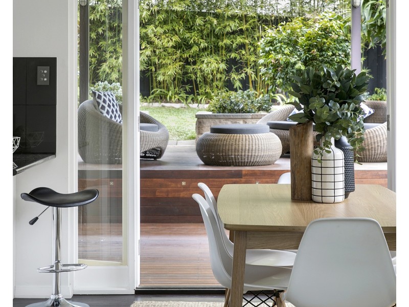 11 Waratah Street, Freshwater NSW 2096