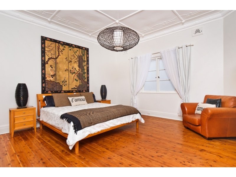 29 Augusta Road, Fairlight NSW 2094