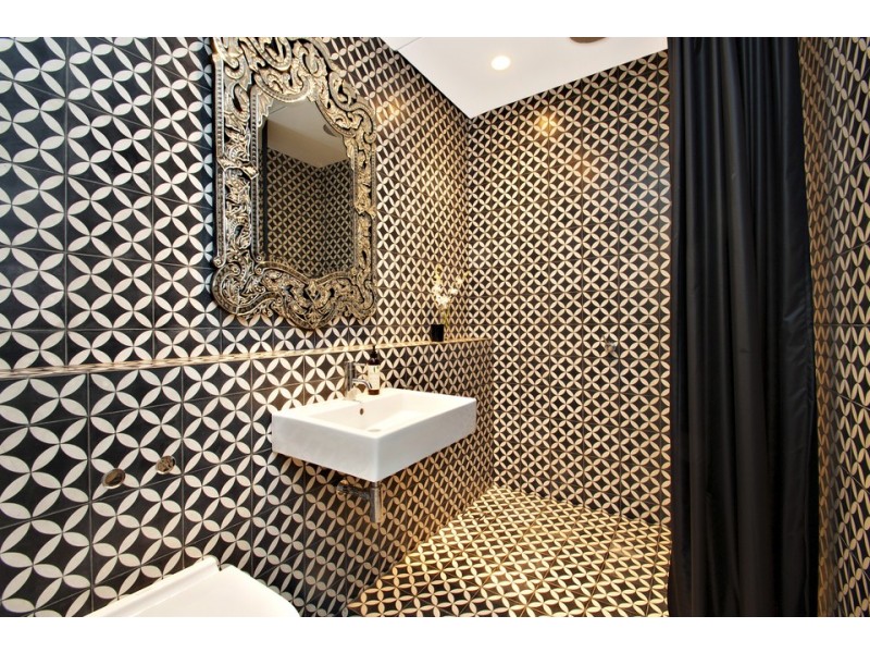 5 Peronne Avenue, Clontarf NSW 2093