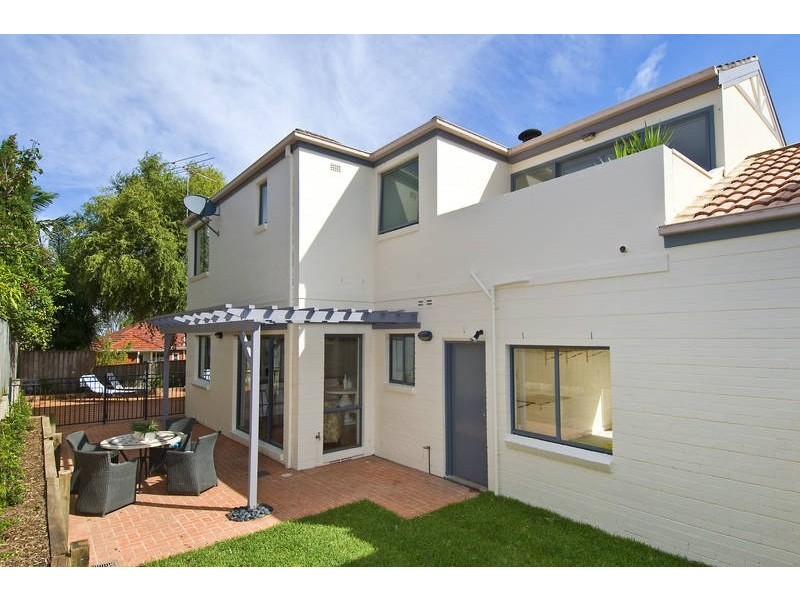99 Peacock Street, Seaforth NSW 2092