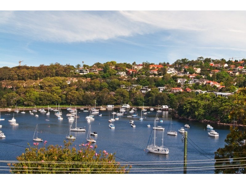 82 Edgecliffe Esplanade, Seaforth NSW 2092