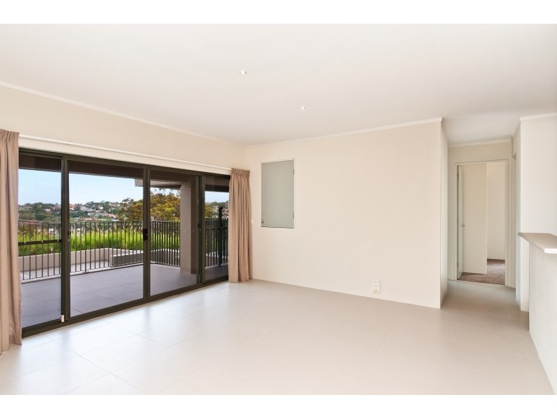 82 Edgecliffe Esplanade, Seaforth NSW 2092
