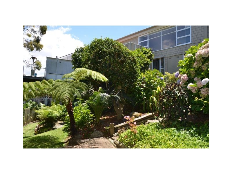 13 Waiwera Avenue, North Manly NSW 2100