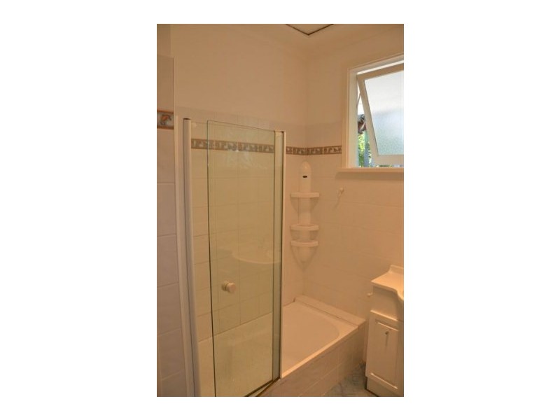 13 Waiwera Avenue, North Manly NSW 2100