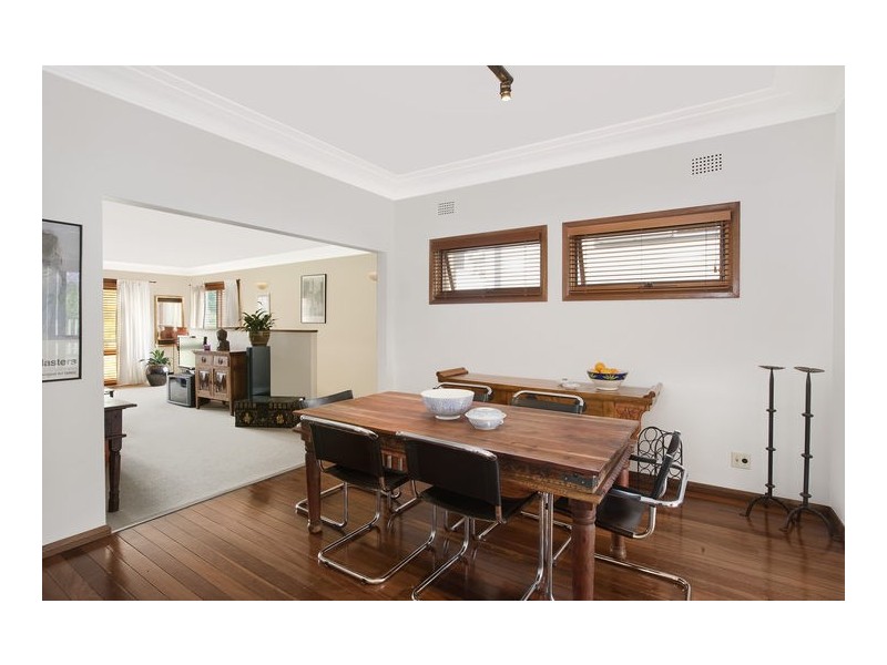 19 Fishbourne Road, Allambie NSW 2100