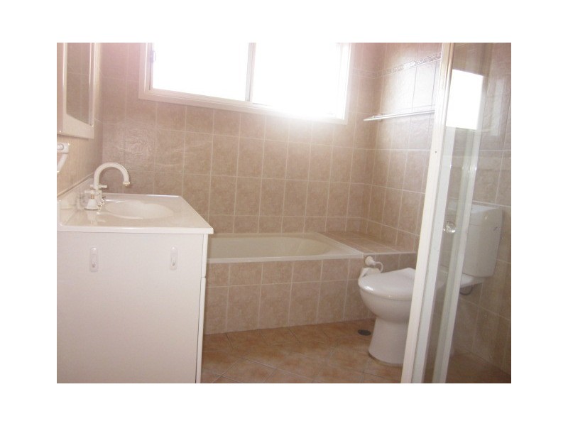 8 Marshall Crescent, Beacon Hill NSW 2100