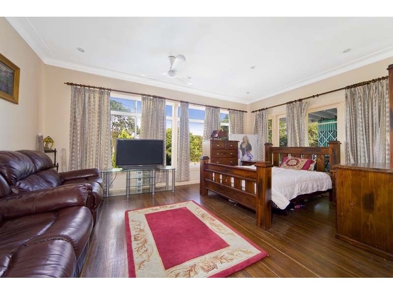 42 Kenneth Road, Manly Vale NSW 2093
