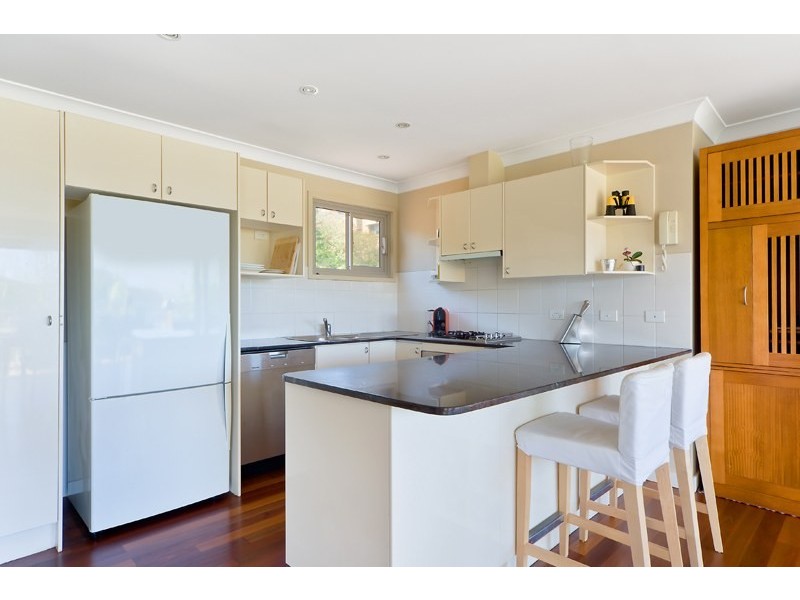 33 Lauderdale Avenue, Fairlight NSW 2094