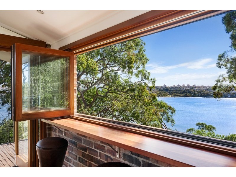 11 Ogilvy Road, Clontarf NSW 2093