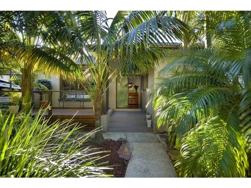 17 Phillip Avenue, Seaforth NSW 2092