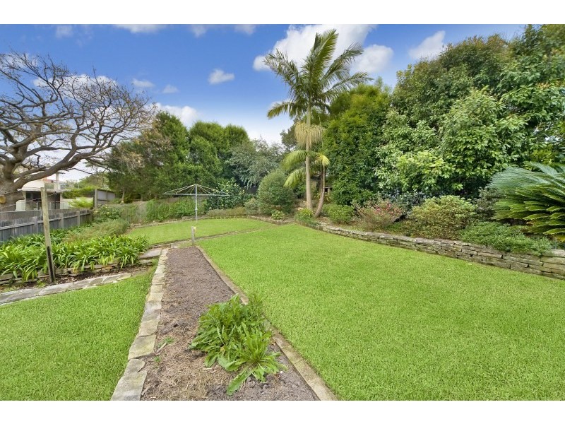 3 Princes Promenade, Seaforth NSW 2092