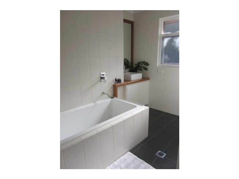 Unit 5/10 Moore Road, Freshwater NSW 2096