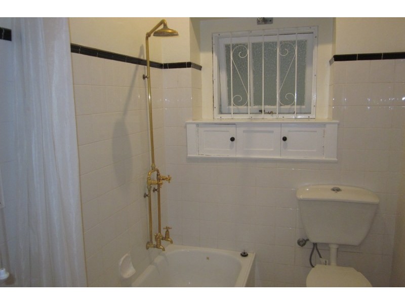 2/87 West Esplanade, Manly NSW 2095