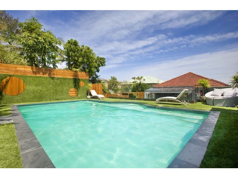 6 Bellevue Parade, North Curl Curl NSW 2099