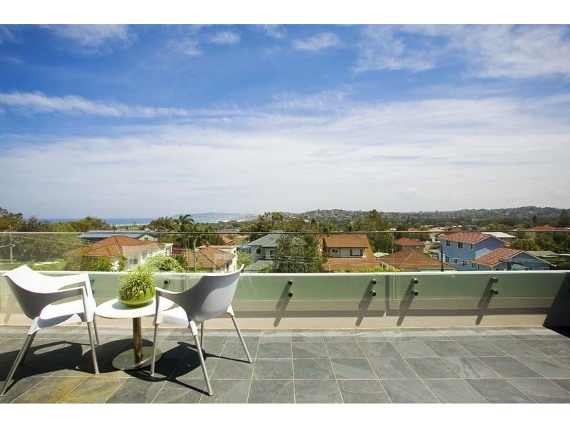 6 Bellevue Parade, North Curl Curl NSW 2099