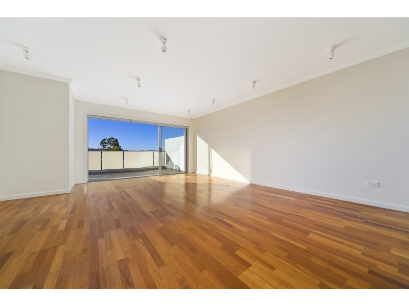 8/19 Delmar Parade, Dee Why NSW 2099