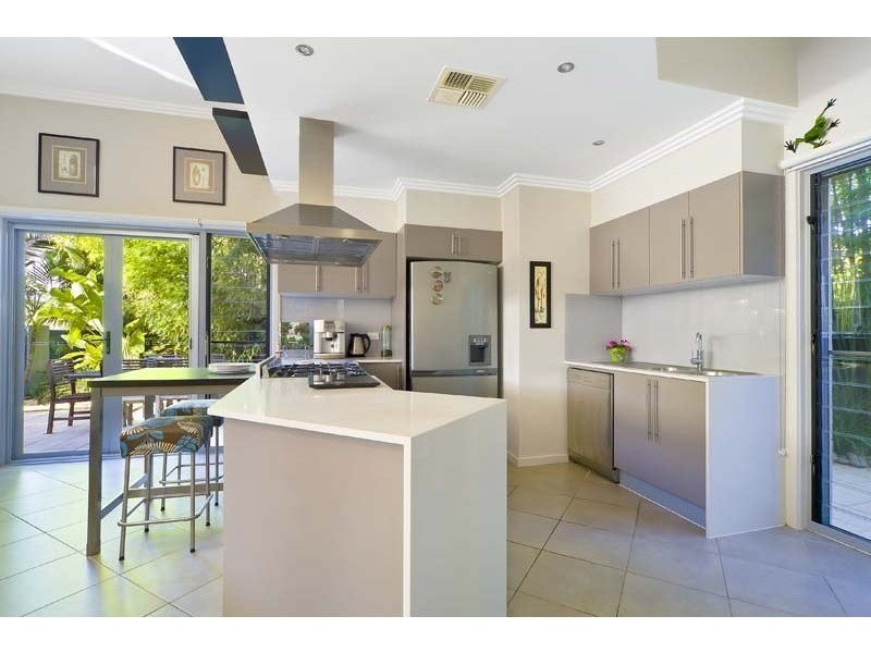 18/125 Darley Street West, Mona Vale NSW 2103