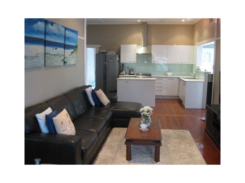 53 Wyndora Avenue, Freshwater NSW 2096