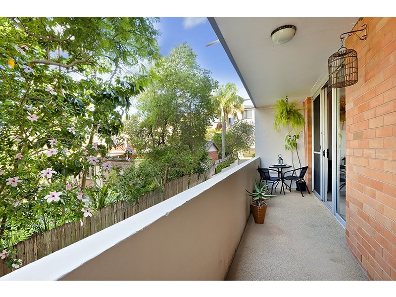 2/2 Holborn Avenue, Dee Why NSW 2099