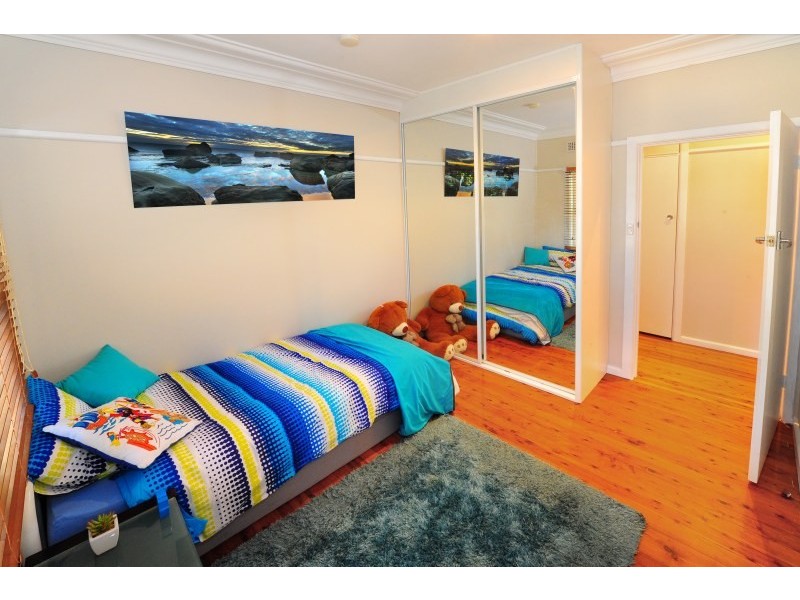 32 Sorlie Road, Frenchs Forest NSW 2086