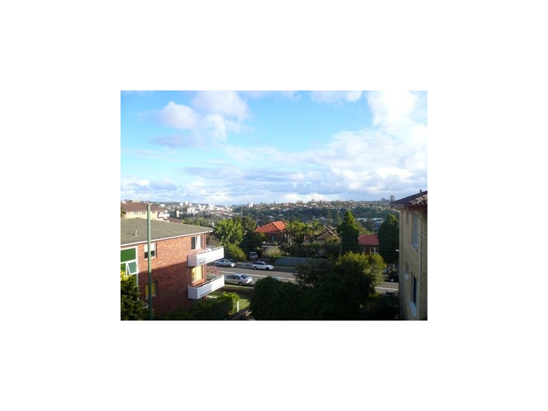 Unit 15/105 Queenscliff Road, Queenscliff NSW 2096