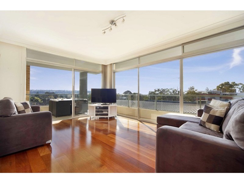 11/53 Oaks Avenue, Dee Why NSW 2099